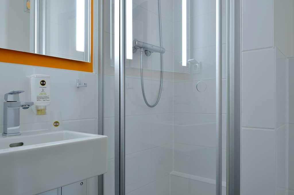 B&B Hotel Hannover-Nord Exteriör bild