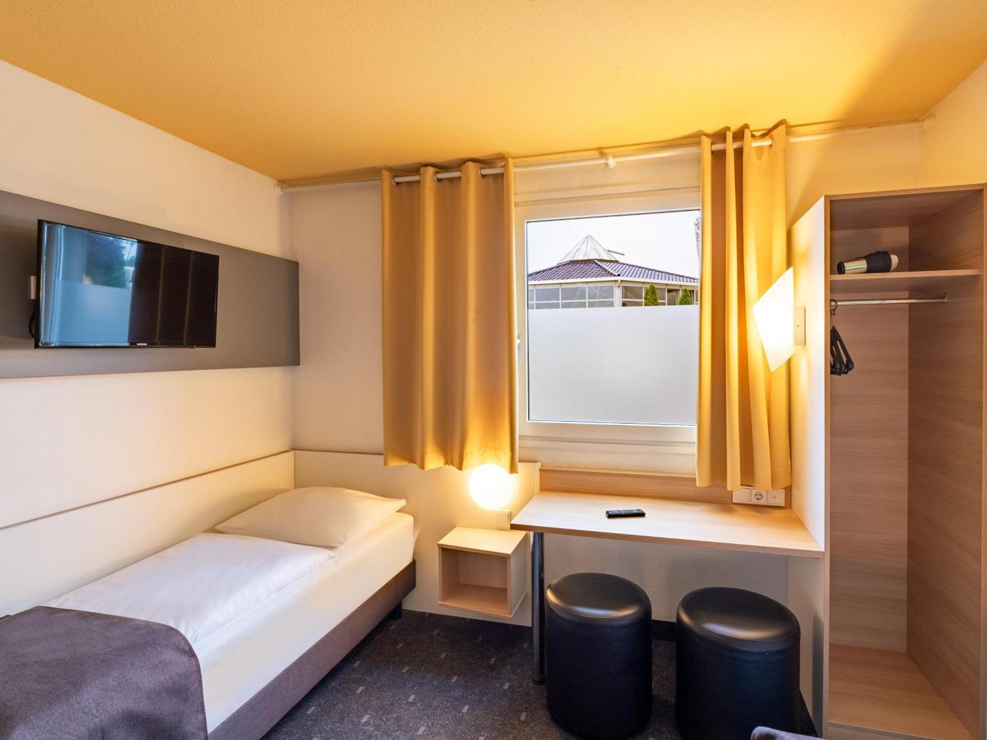 B&B Hotel Hannover-Nord Exteriör bild