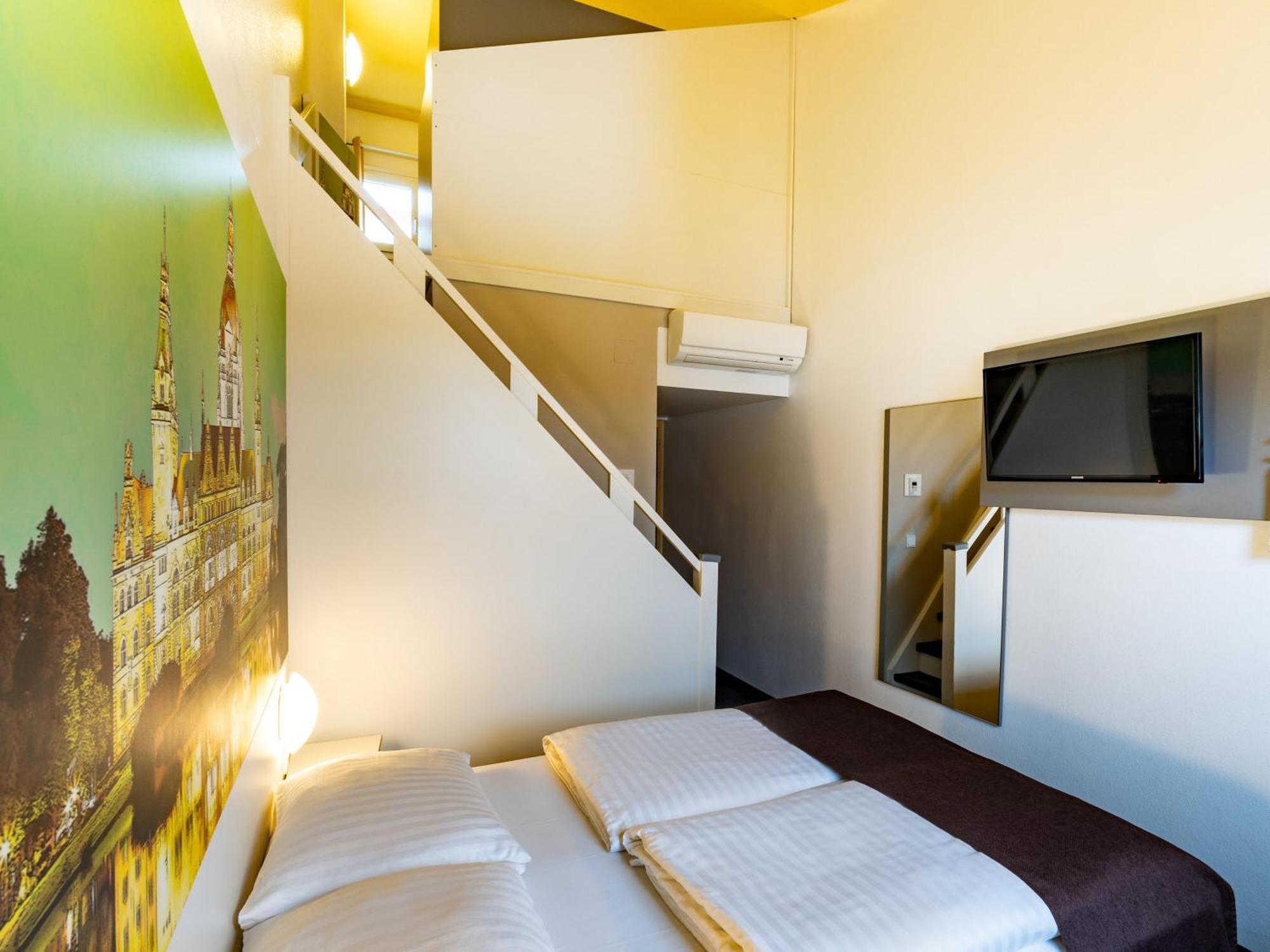 B&B Hotel Hannover-Nord Exteriör bild