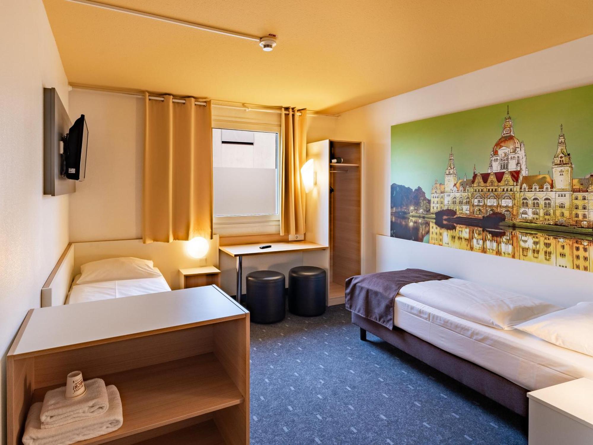 B&B Hotel Hannover-Nord Exteriör bild