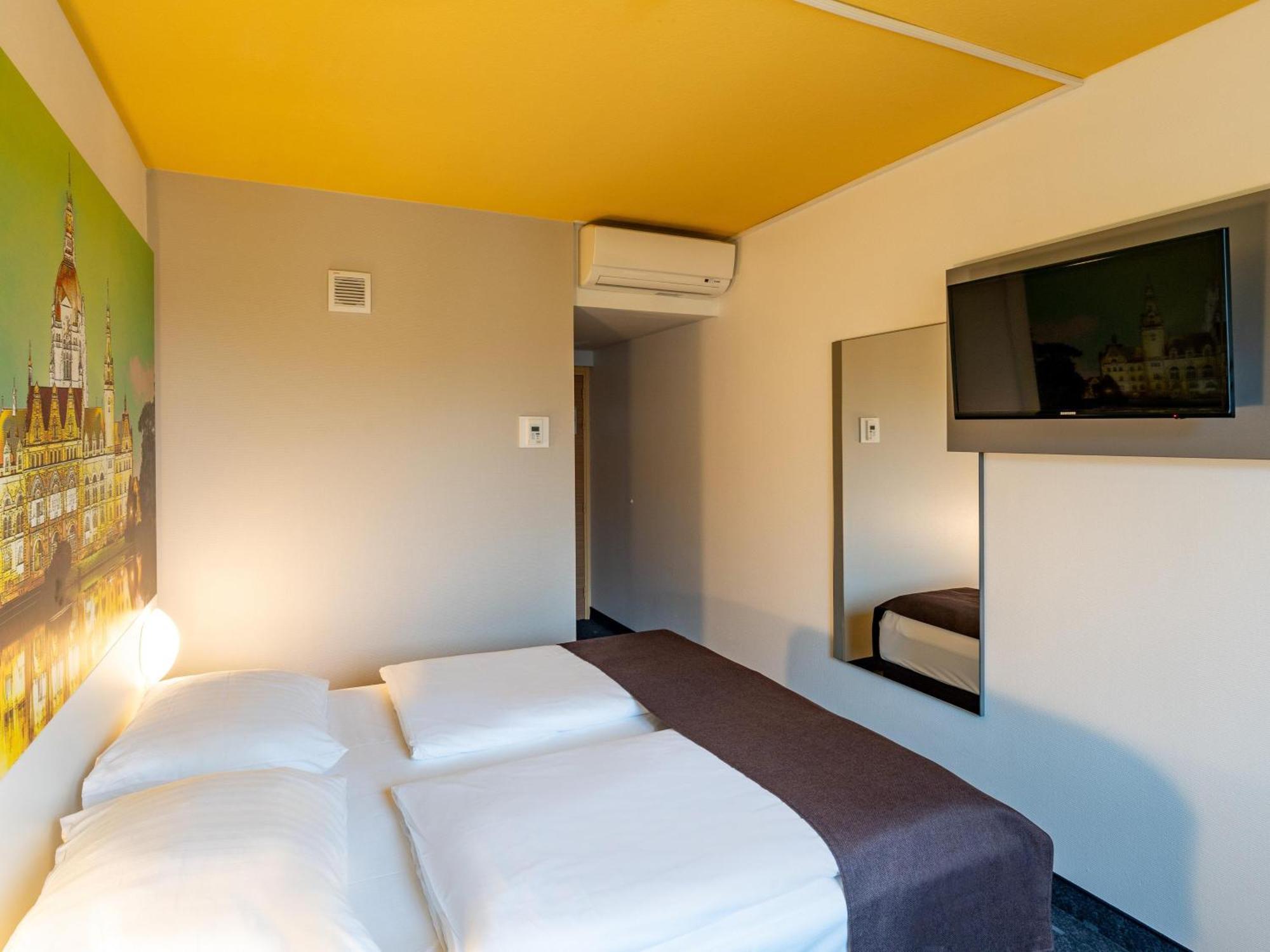 B&B Hotel Hannover-Nord Exteriör bild